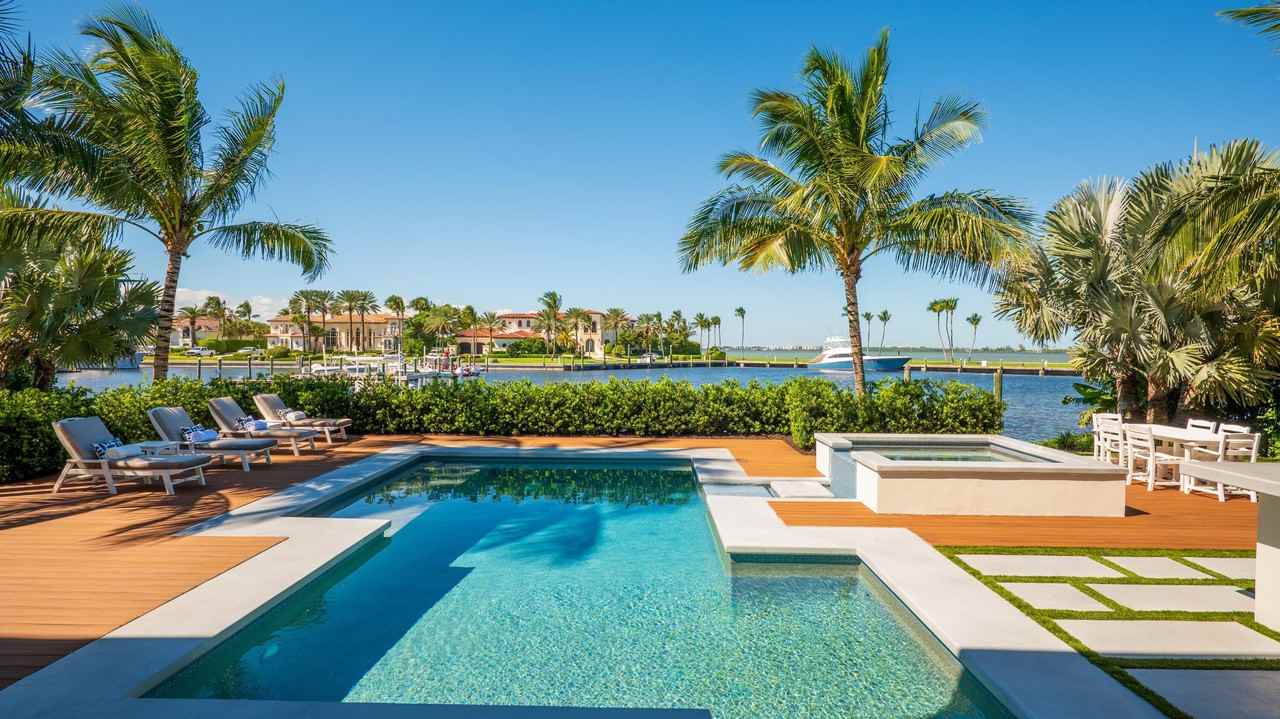 6879 SE S MARINA Way - Photo 4 of 50