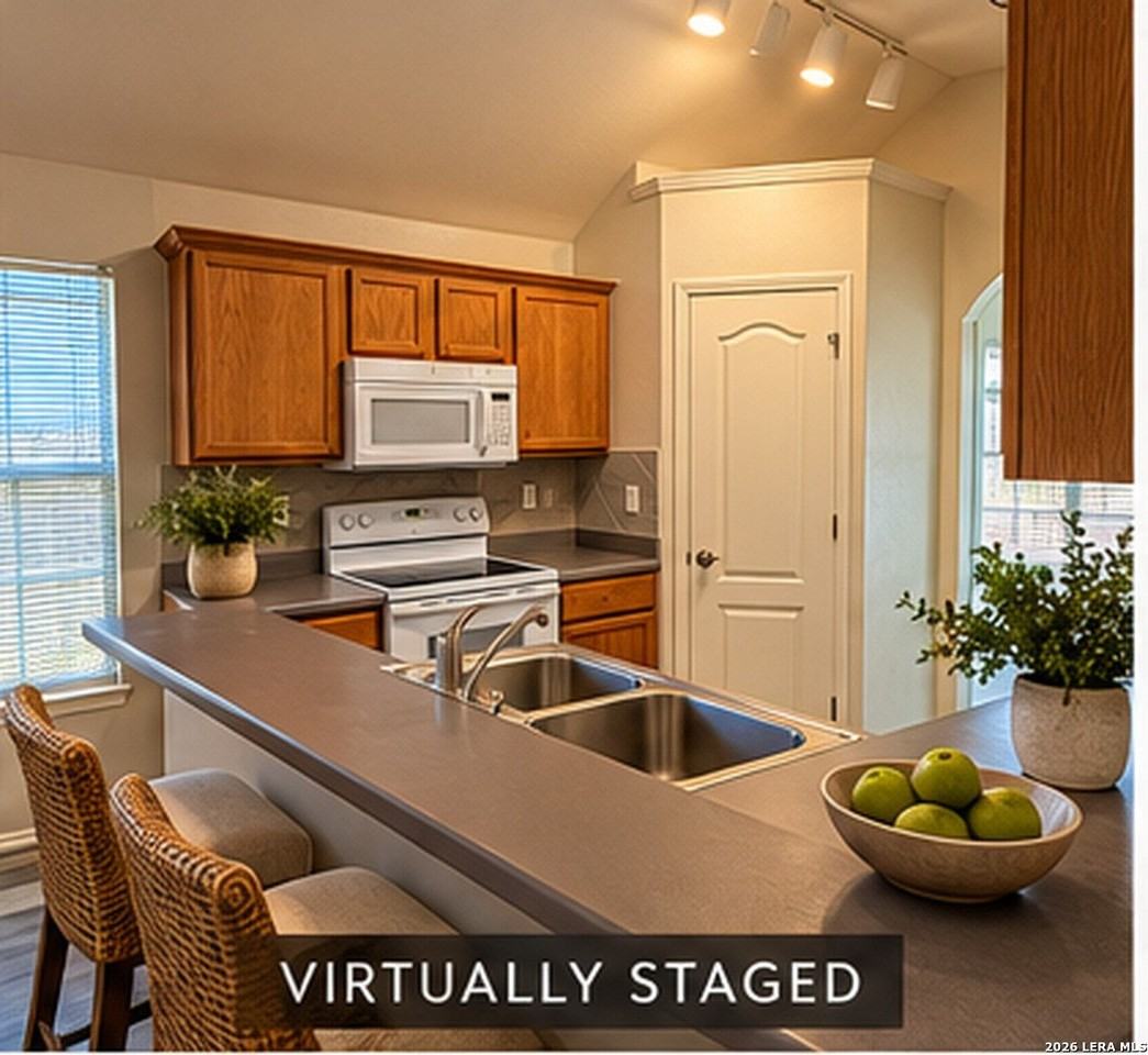 6123 Wood Byu - Photo 3 of 11