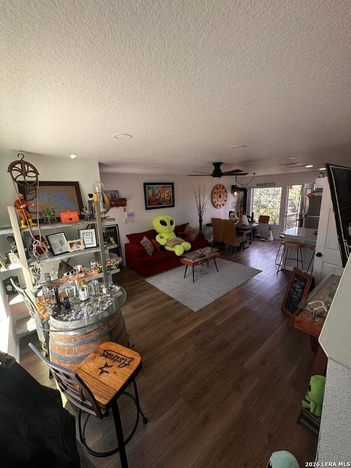 481 Lexington Pass - Photo 3 of 42