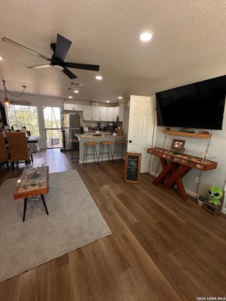 481 Lexington Pass - Photo 6 of 42