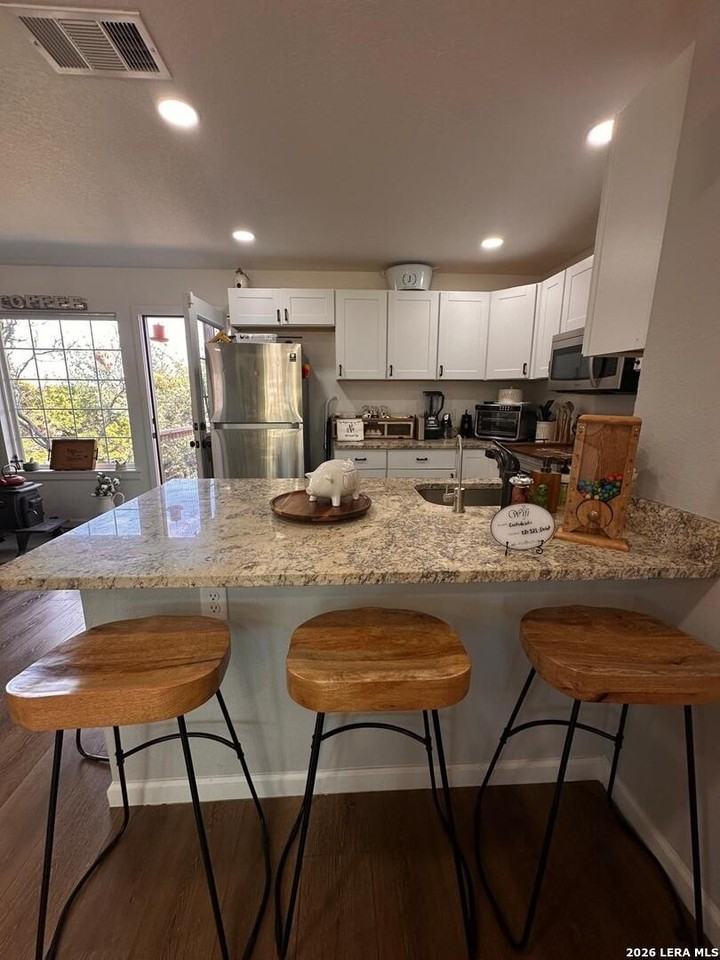 481 Lexington Pass - Photo 7 of 42