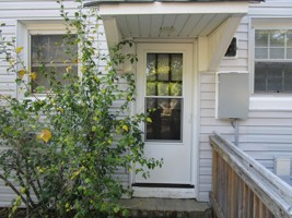 featured image of 20 Warren Ct #2