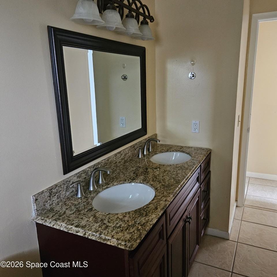 950 Varnum St #3B - Photo 4 of 10
