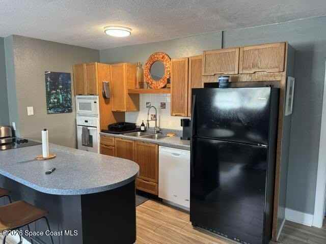 1350 Atlantic St #B - Photo 4 of 27