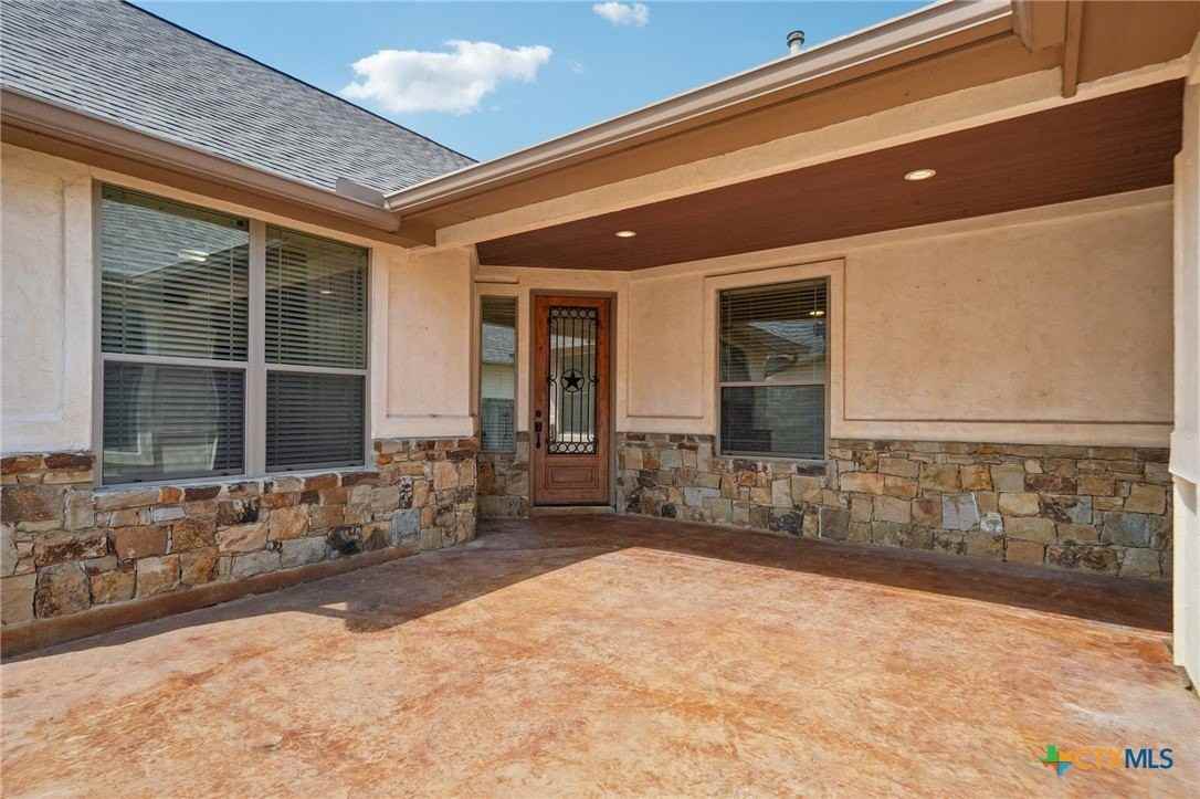 1213 Gruene Vine Ct - Photo 2 of 41