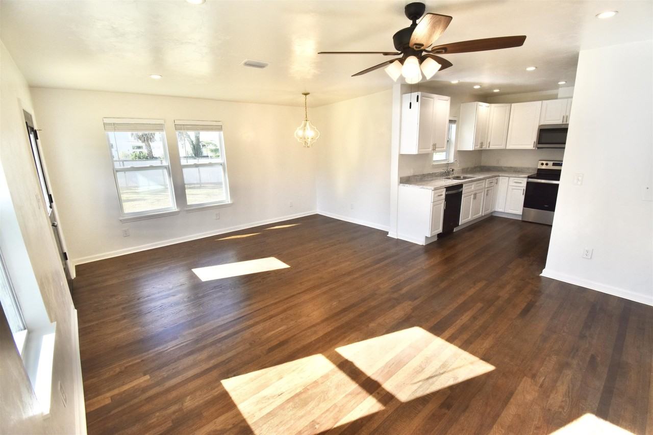 2372 Lake Hall Rd - Photo 5 of 25