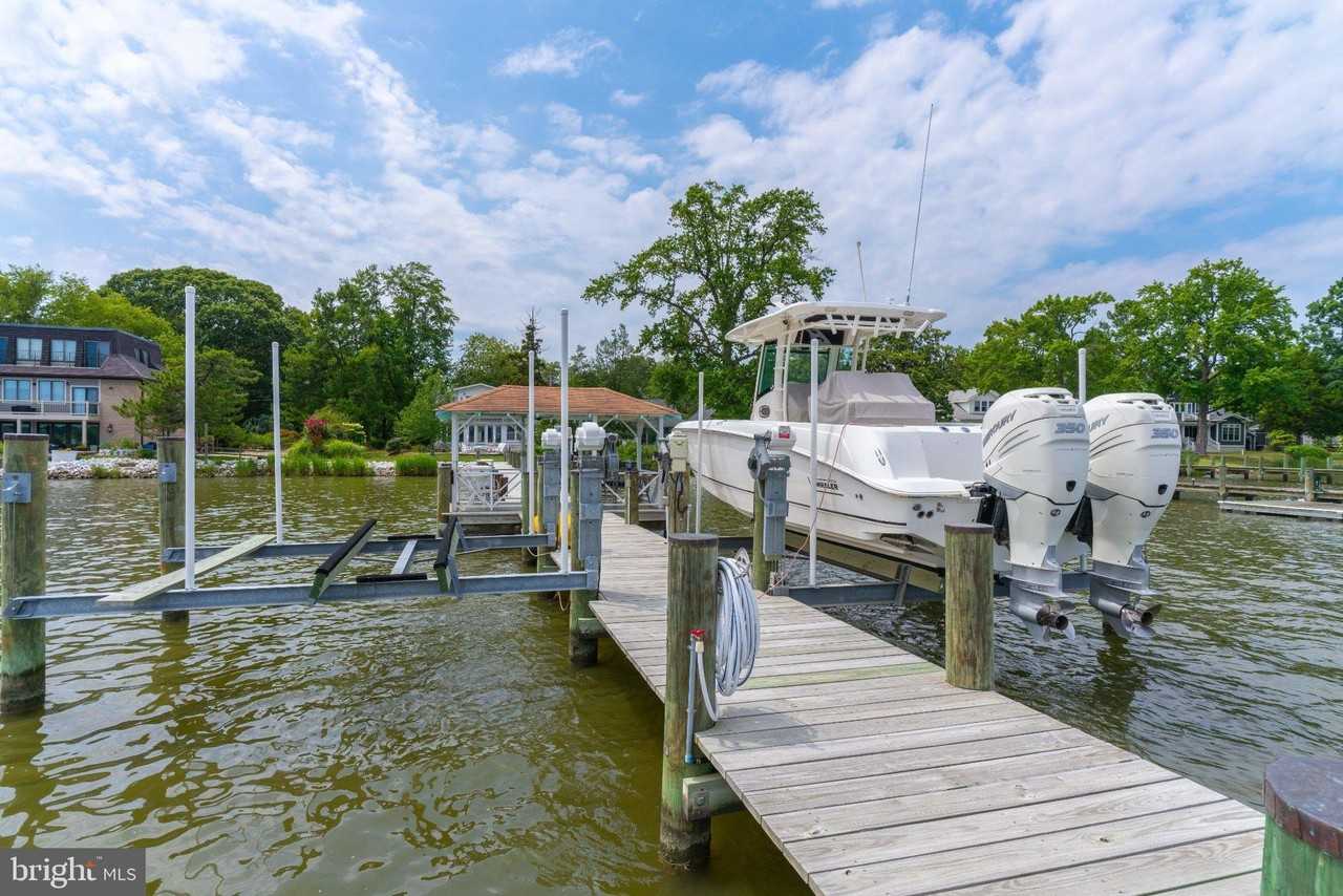 4917 E Chalk Point Rd - Photo 4 of 50