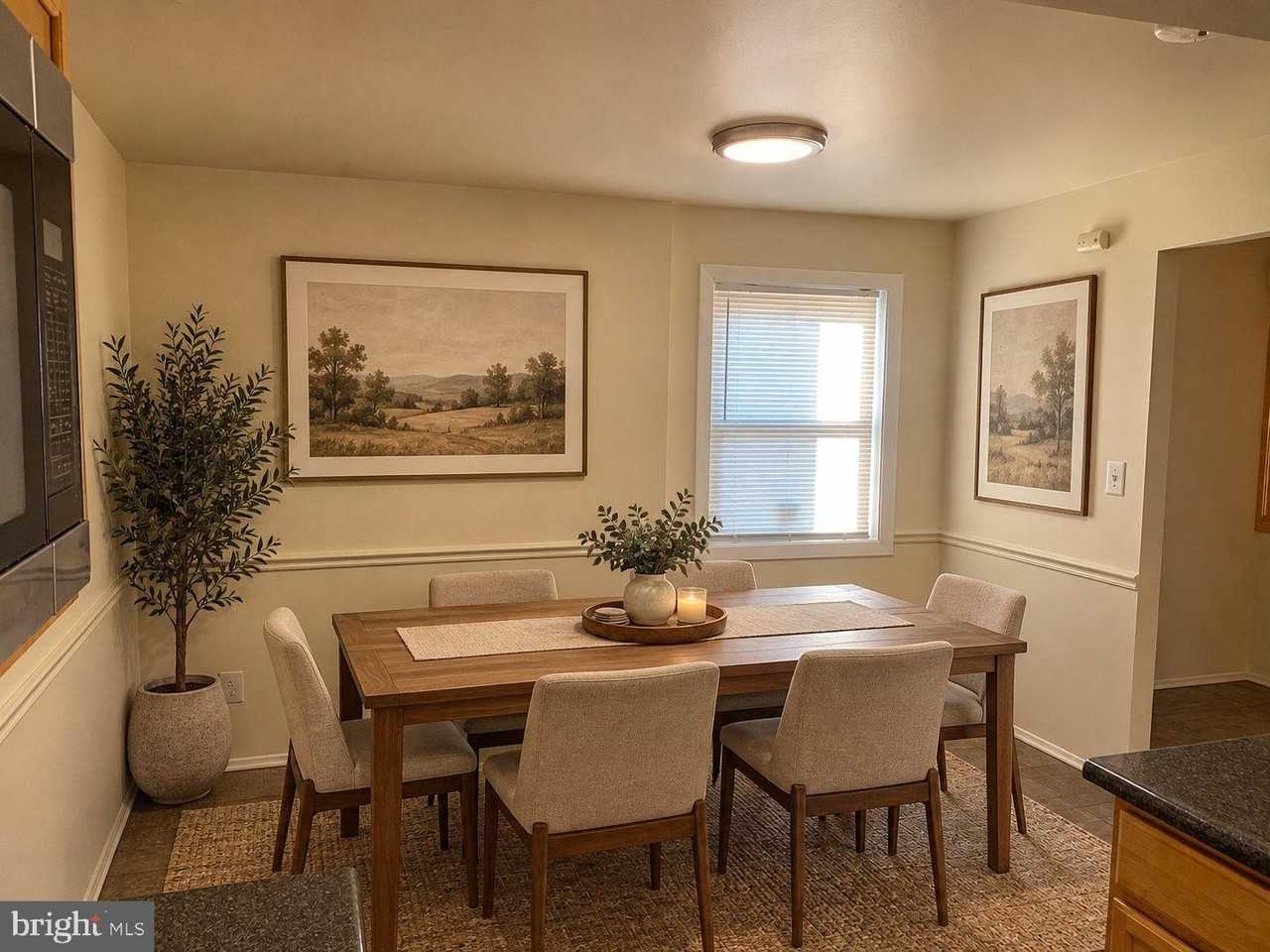 9323 Matador Rd - Photo 5 of 19