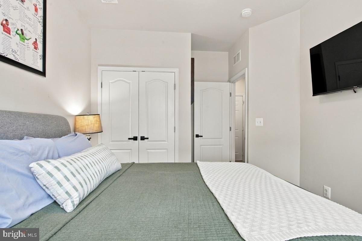 2653 Sierra Nevada Ave - Photo 5 of 27