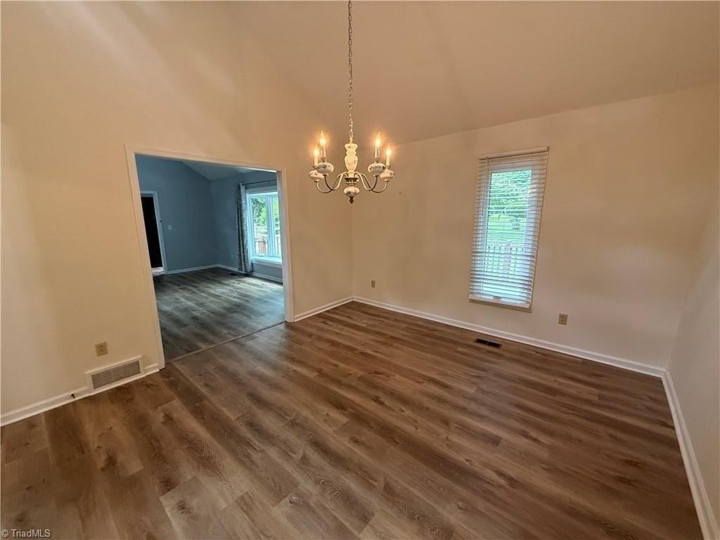 208 Sonata Dr - Photo 6 of 14