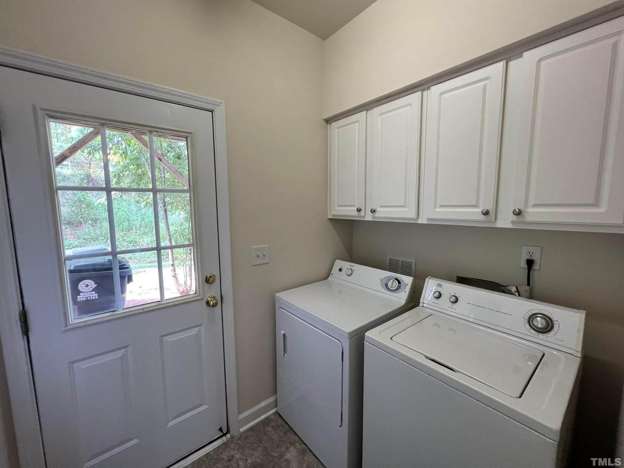 206 Great Ridge Ct - Photo 5 of 14