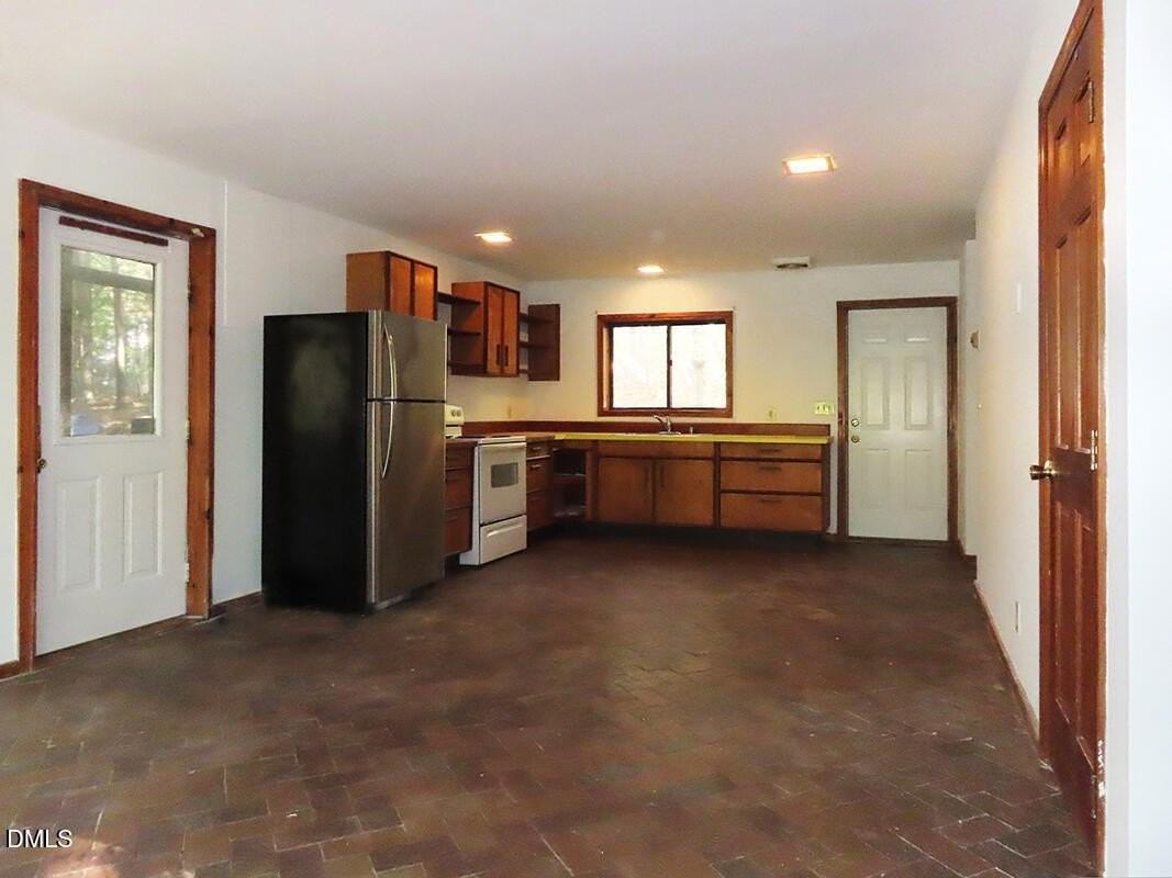 2279 Lystra Rd #A - Photo 3 of 14