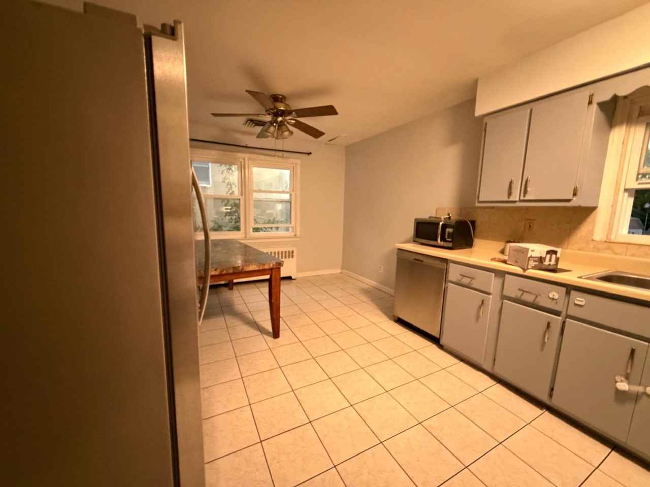 55 Poplar Ave - Photo 3 of 15