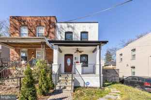 244 57th Pl Ne - Photo 1 of 1