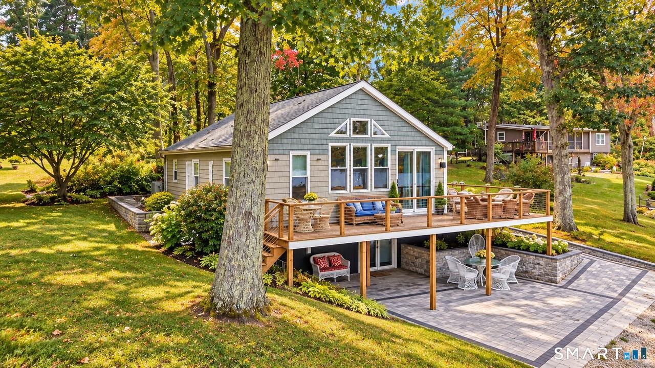 57 Shore Rd - Photo 5 of 35