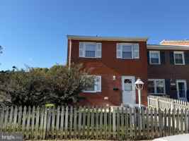 featured image of 3453 Beale Ct