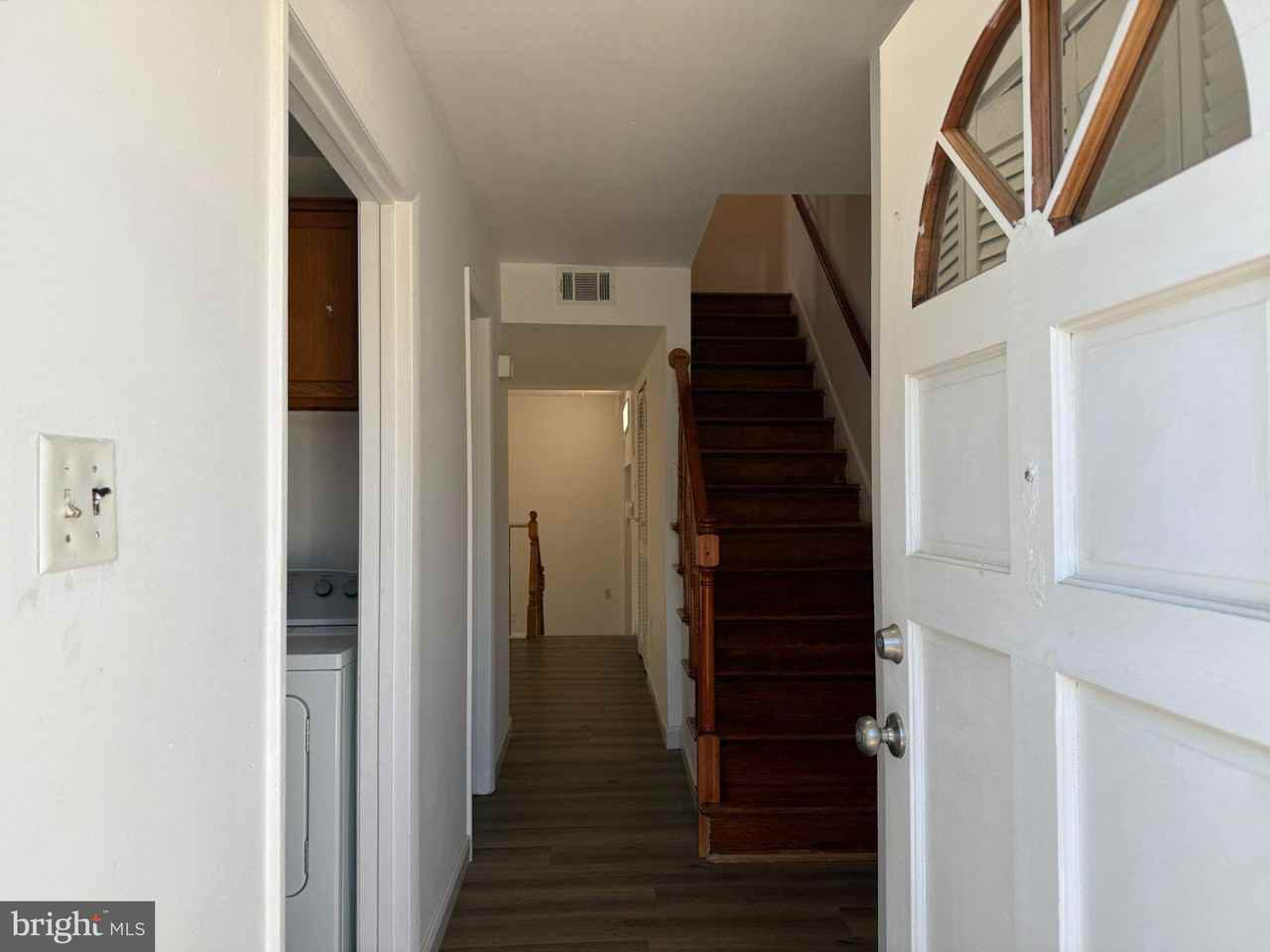 3453 Beale Ct - Photo 3 of 35