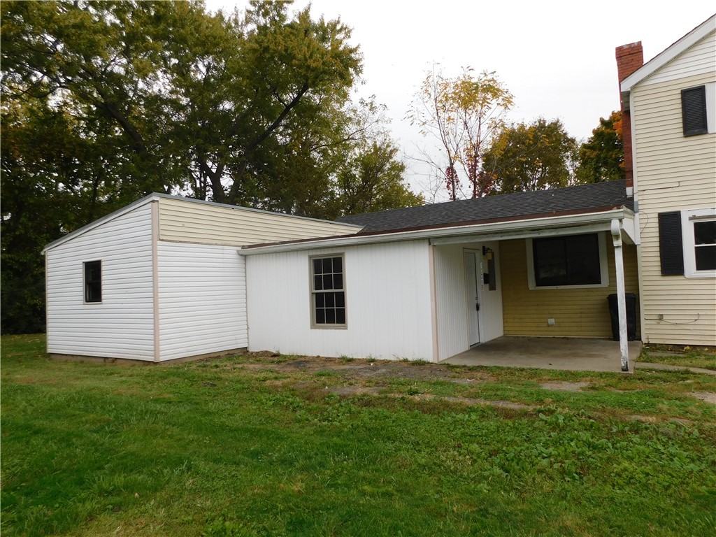 1739 York St ##B - Photo 2 of 16