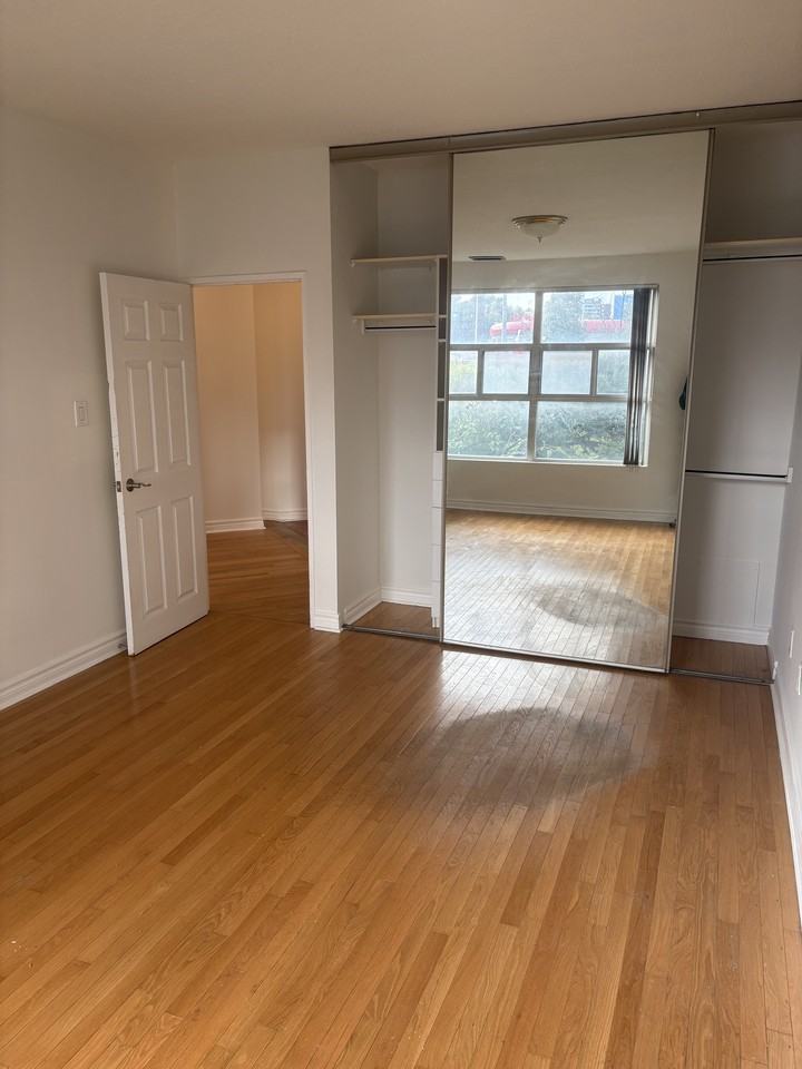 2 Keele Street #1 - Photo 5 of 16