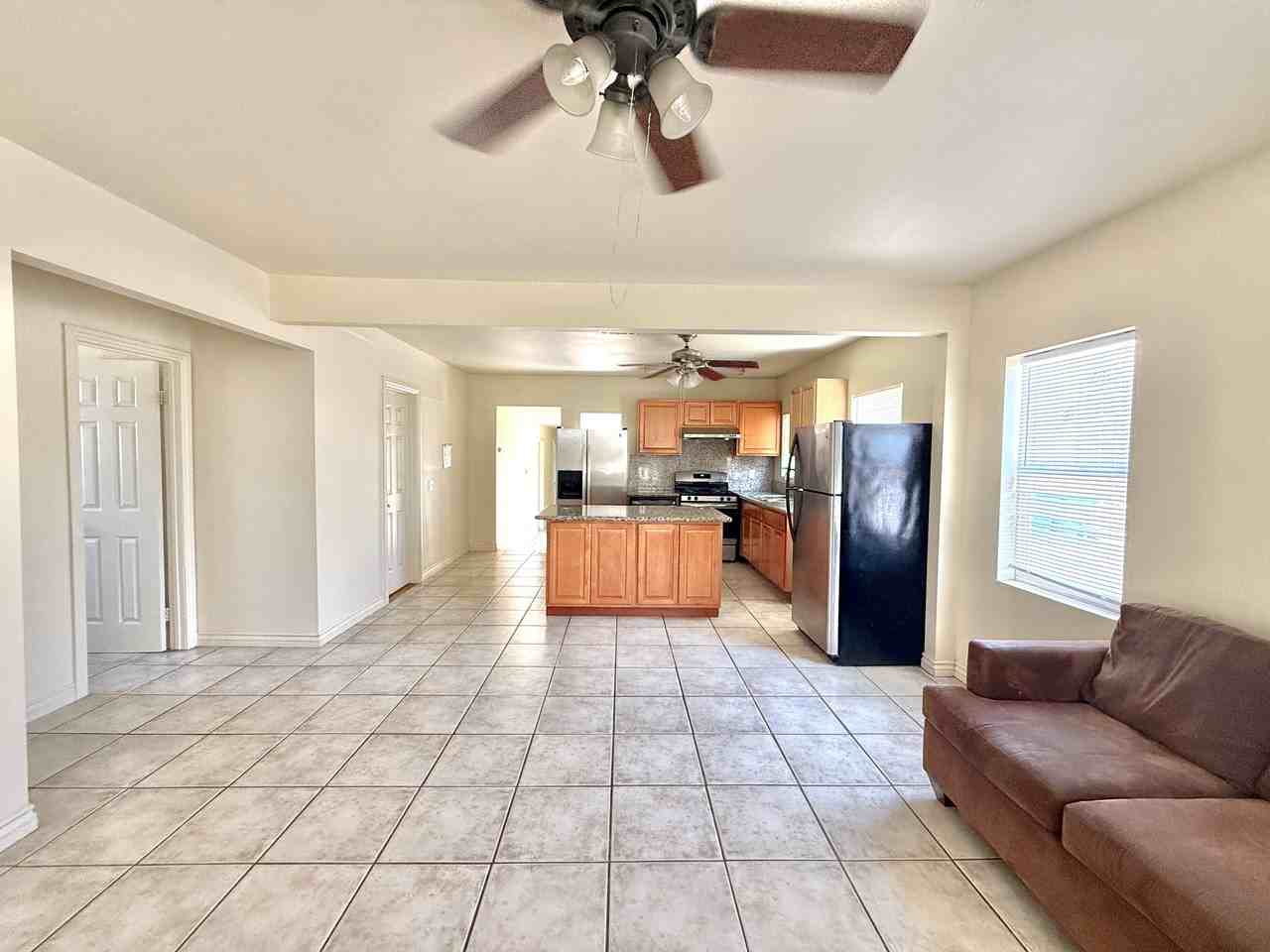 5137 La Dorna Street - Photo 3 of 18