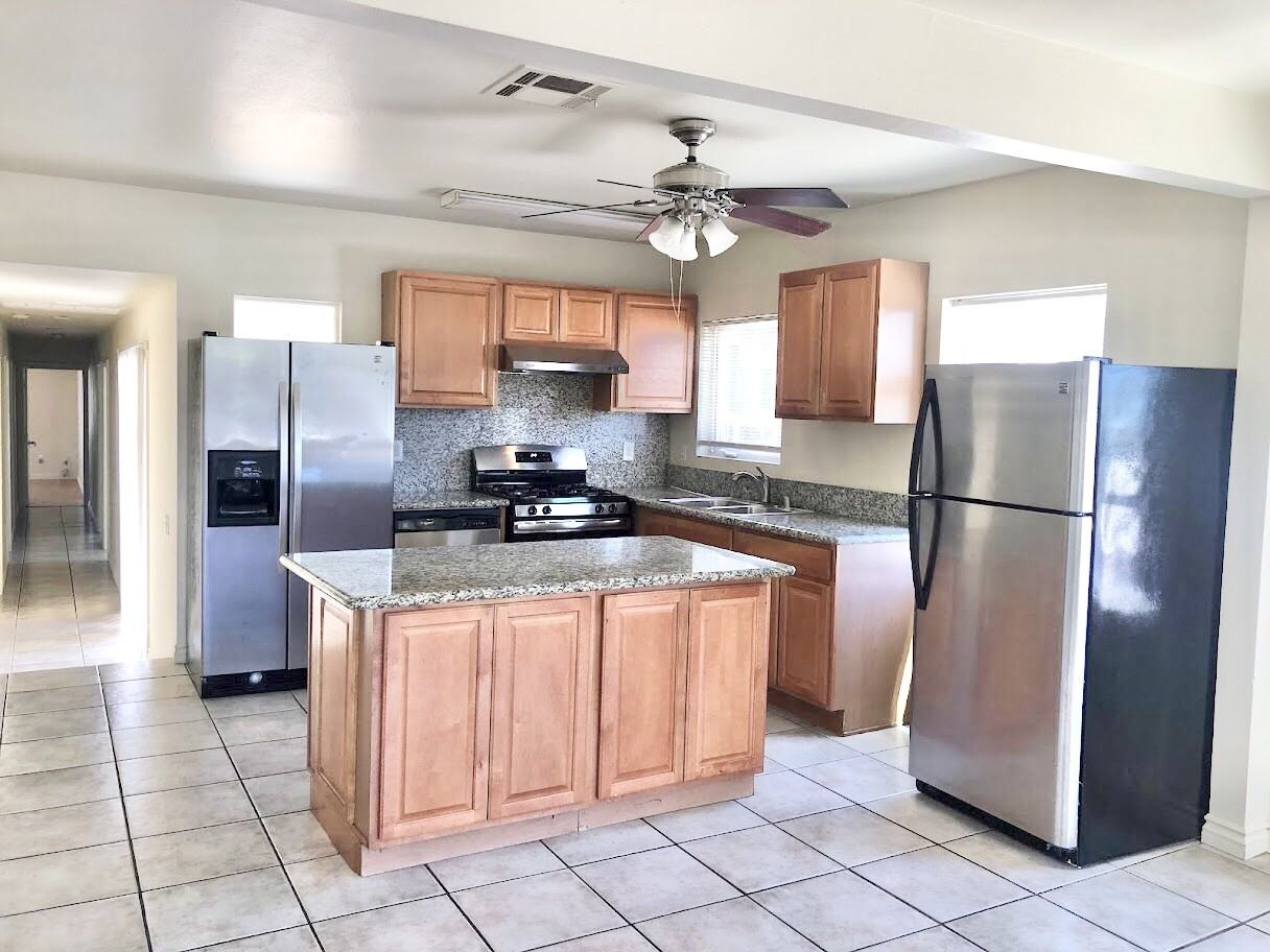 5137 La Dorna Street - Photo 5 of 18