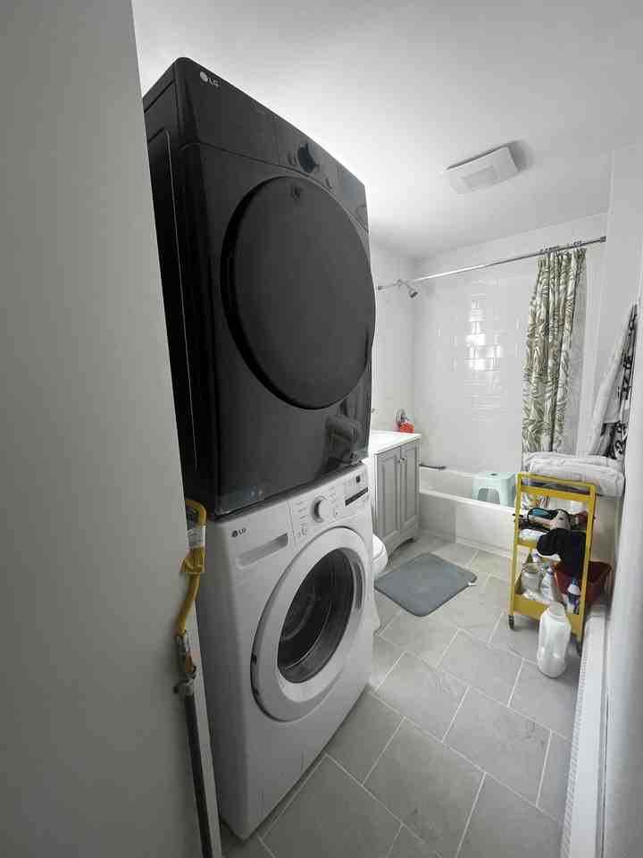 24 Cushing St #1 - Photo 3 of 13