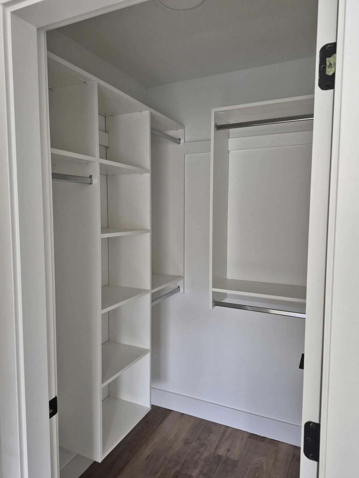 163 175A Street #508 - Photo 5 of 12