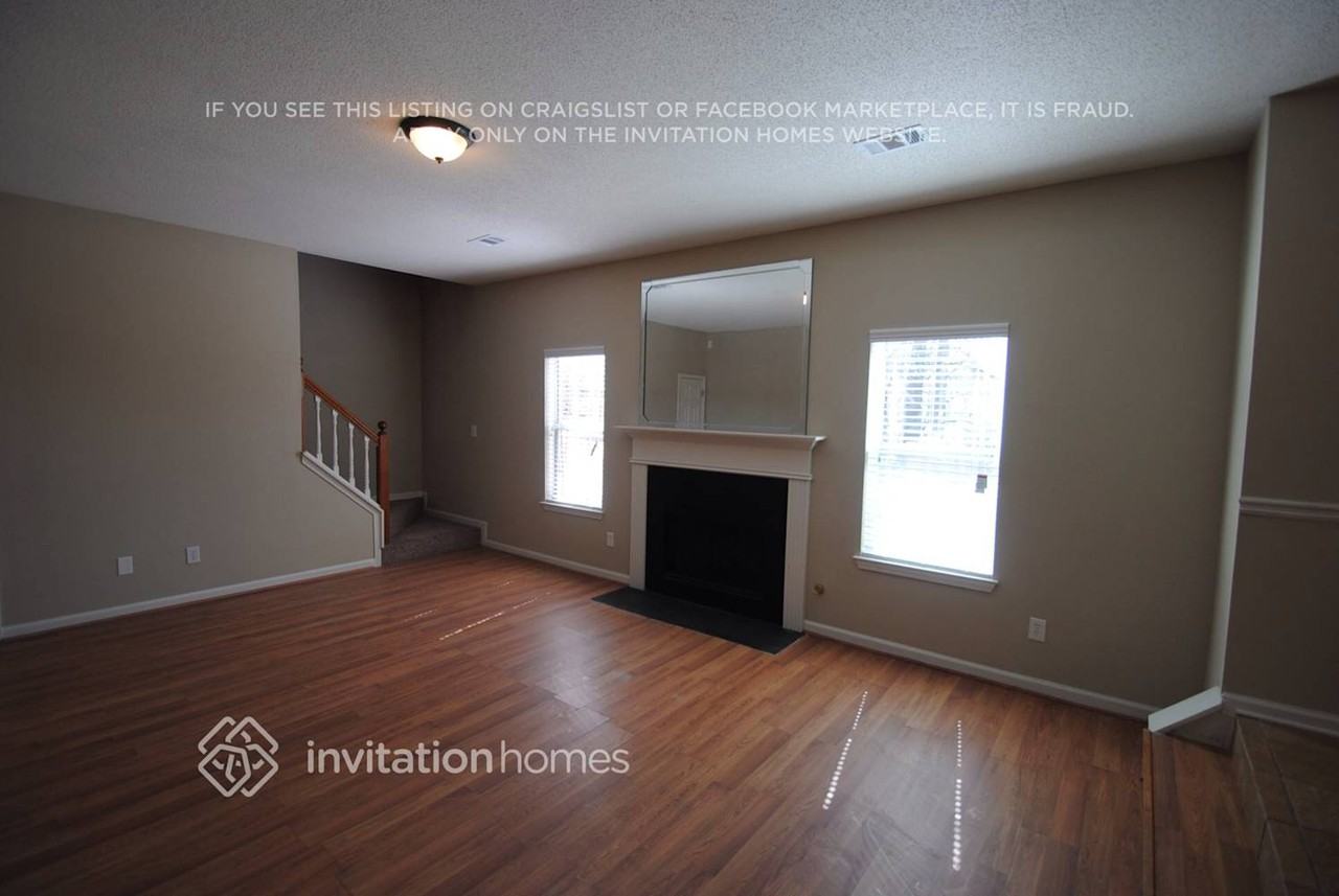 3835 Riverview Bnd - Photo 3 of 11