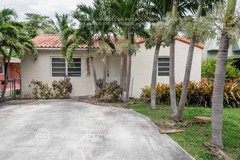 10753 Ne 2nd Ave - Photo 1 of 1