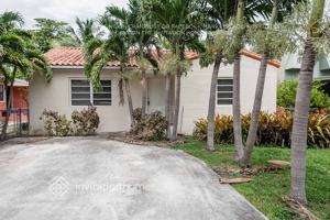 featured image of 10753 Ne 2nd Ave