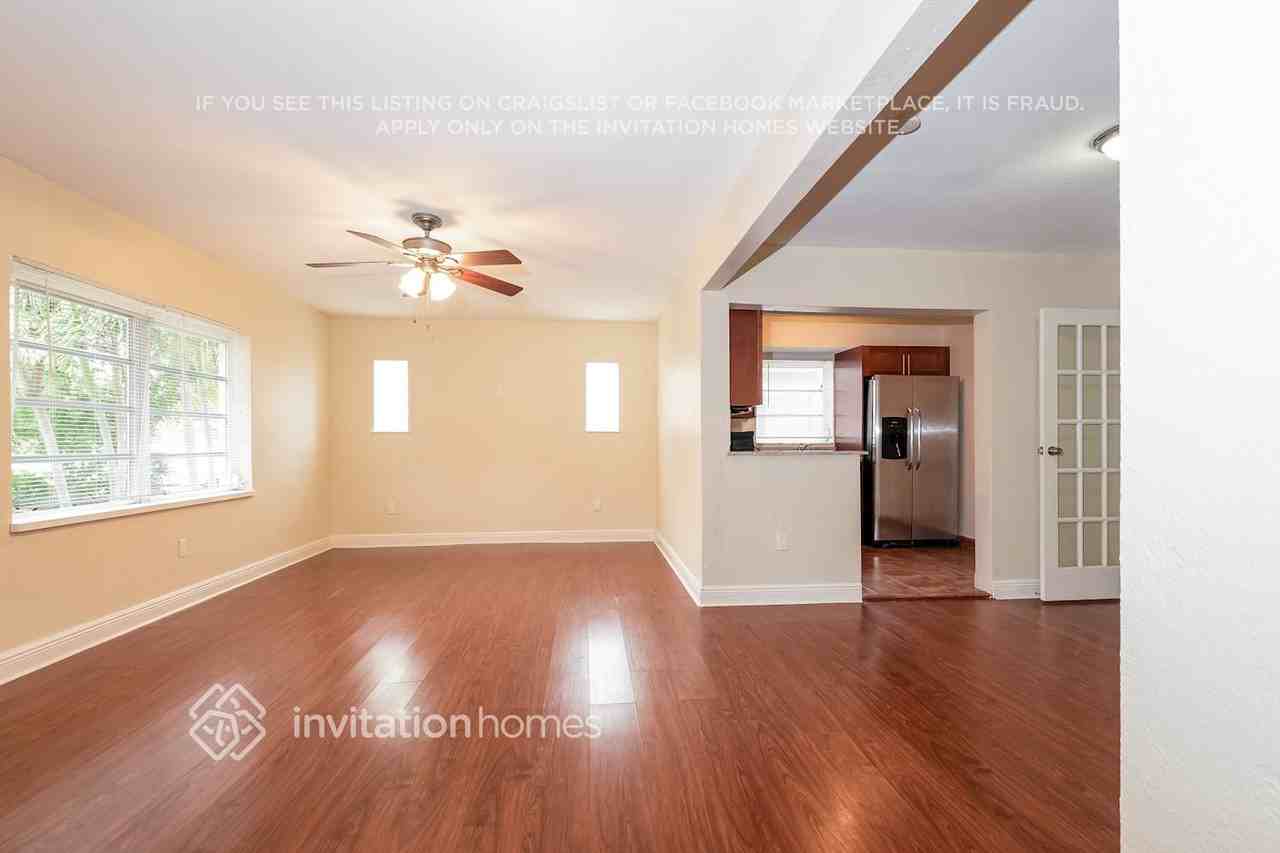 10753 Ne 2nd Ave - Photo 6 of 14