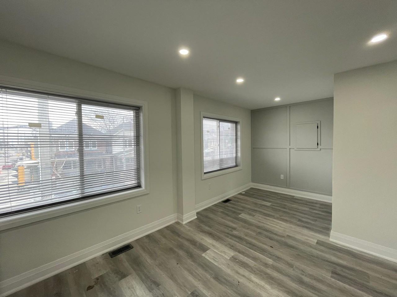 552 CANNON ST EAST - Photo 6 of 12