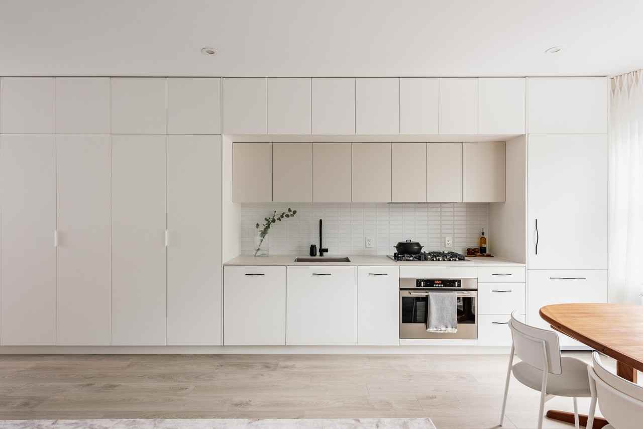 Broadhurst & Whitaker - Photo 6 of 16