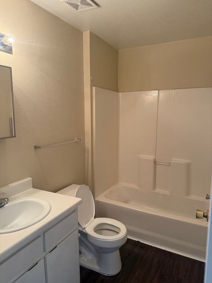19610 FM 362 - Photo 7 of 16