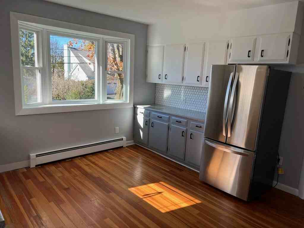 24 Ewell Ave - Photo 5 of 22