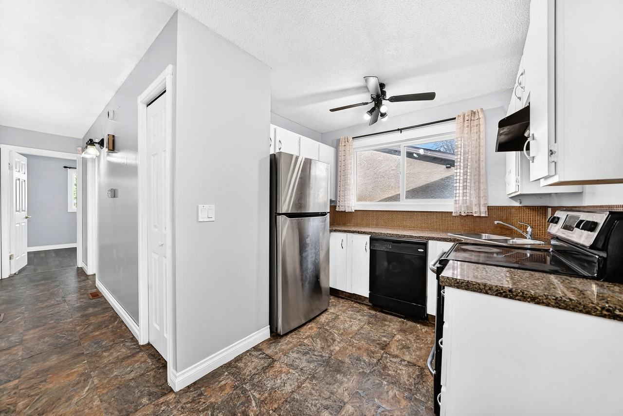 217 Paddington Rd - Photo 3 of 23