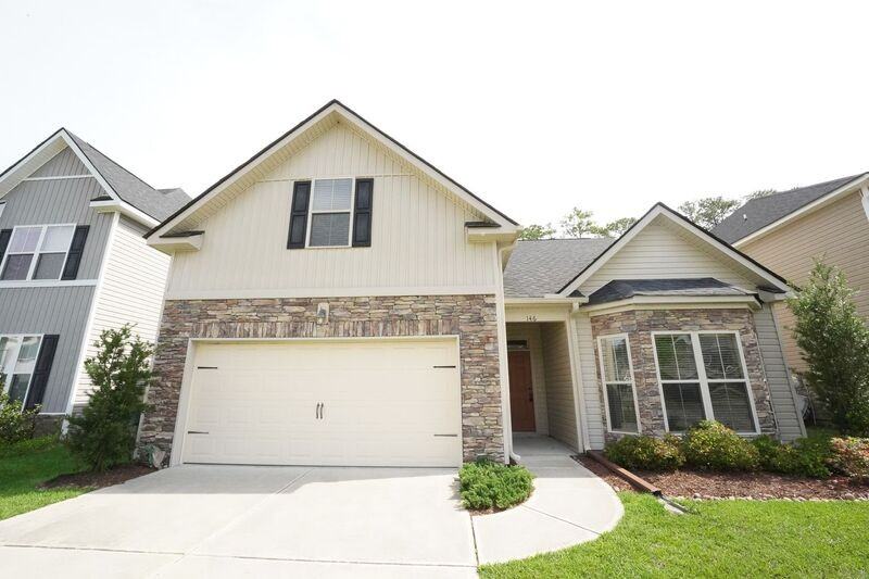 146 Laguna Way - Photo 3 of 37
