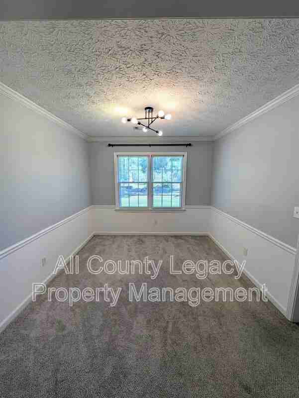 383 Blackberry Cir - Photo 7 of 18