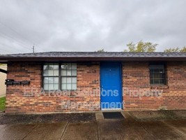 featured image of 445 Clark St #433A