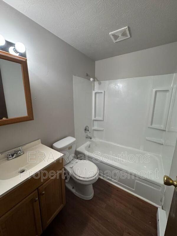 445 Clark St #433A - Photo 5 of 7