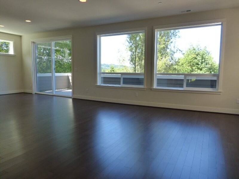 12102 Ne 174th St - Photo 6 of 27