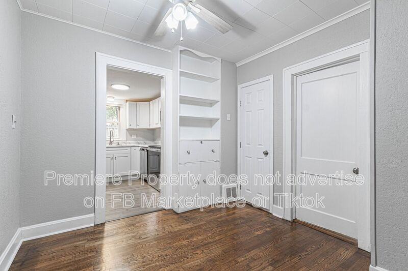 5034 N Chelsea Ave - Photo 3 of 11