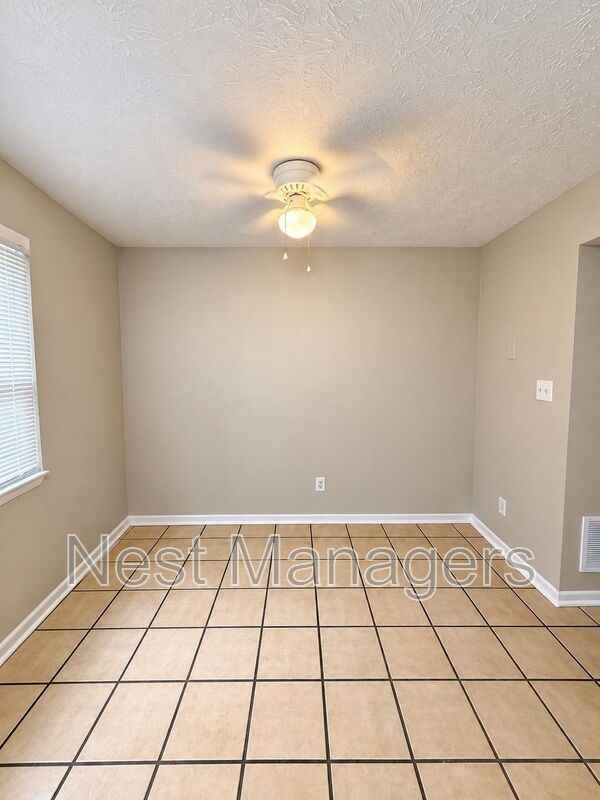 4937 Galveston Dr #A - Photo 4 of 18