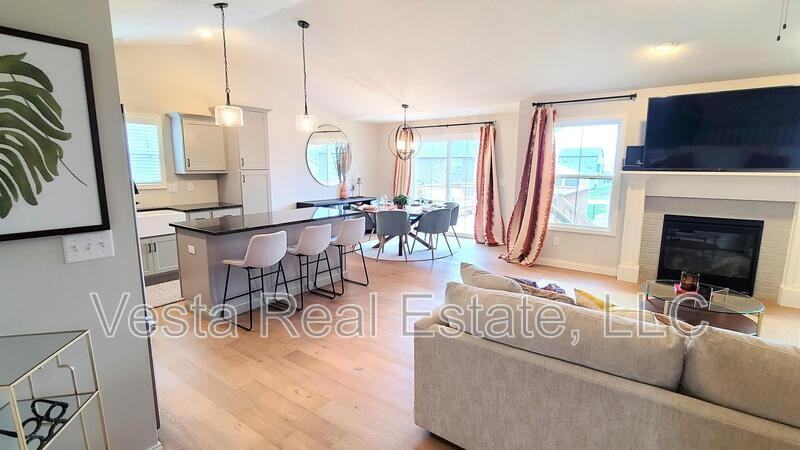 2616 Red Rock Rd - Photo 4 of 7