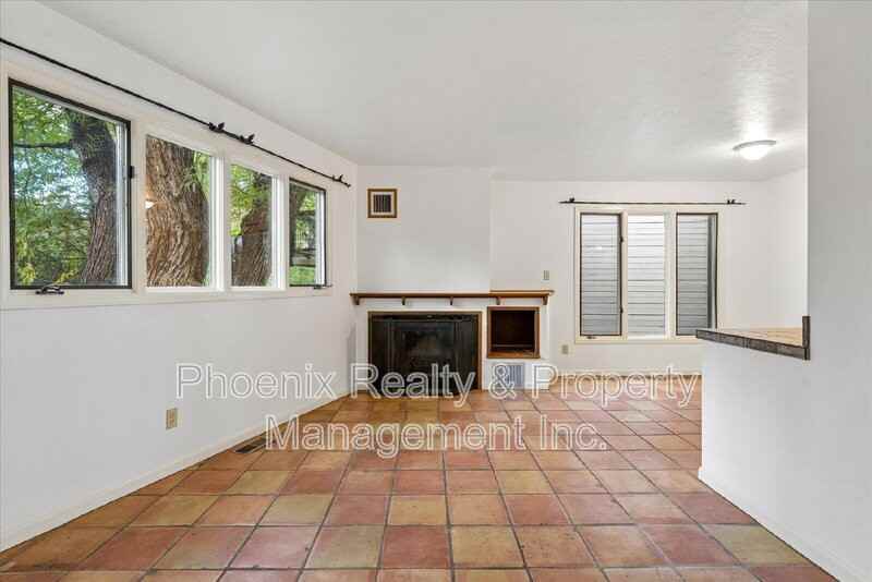 1647 9th St - Photo 6 of 19