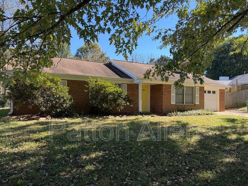 217 Scottlynn Dr - Photo 2 of 38