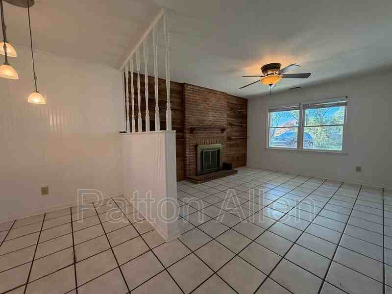 217 Scottlynn Dr - Photo 7 of 38