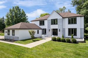 featured image of 19286 Saratoga Trl