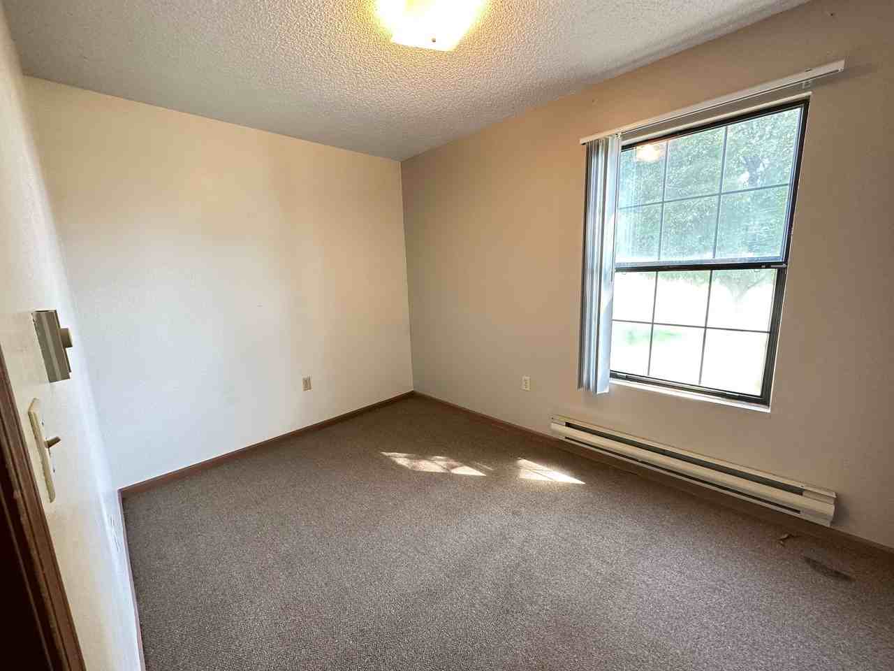 OC Plaza Apartments - Photo 5 of 22