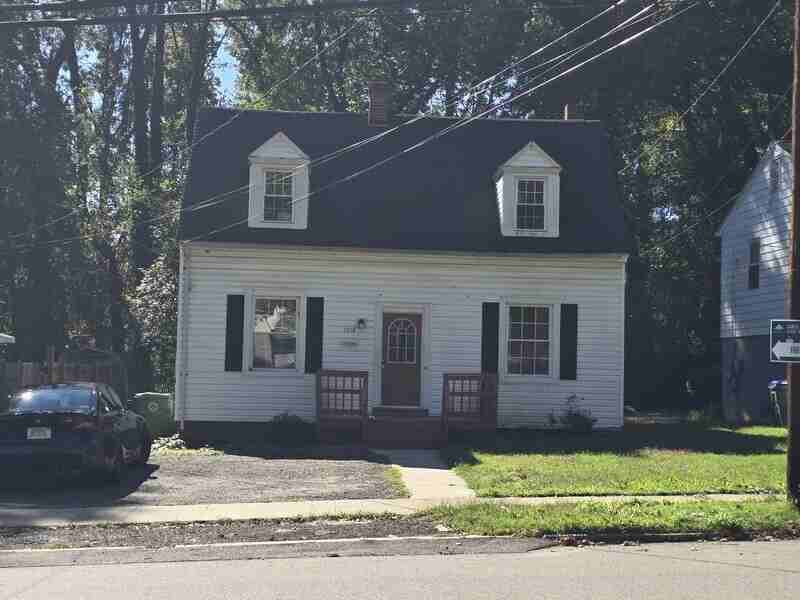 2418 Ruffin Rd - Photo 2 of 3